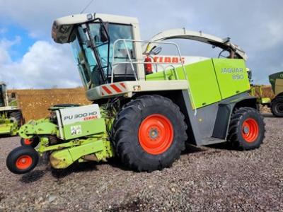 Claas Jaguar 890