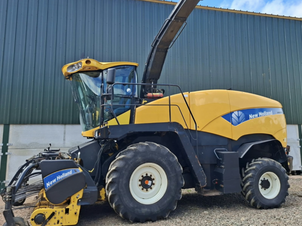 NewHolland 9050